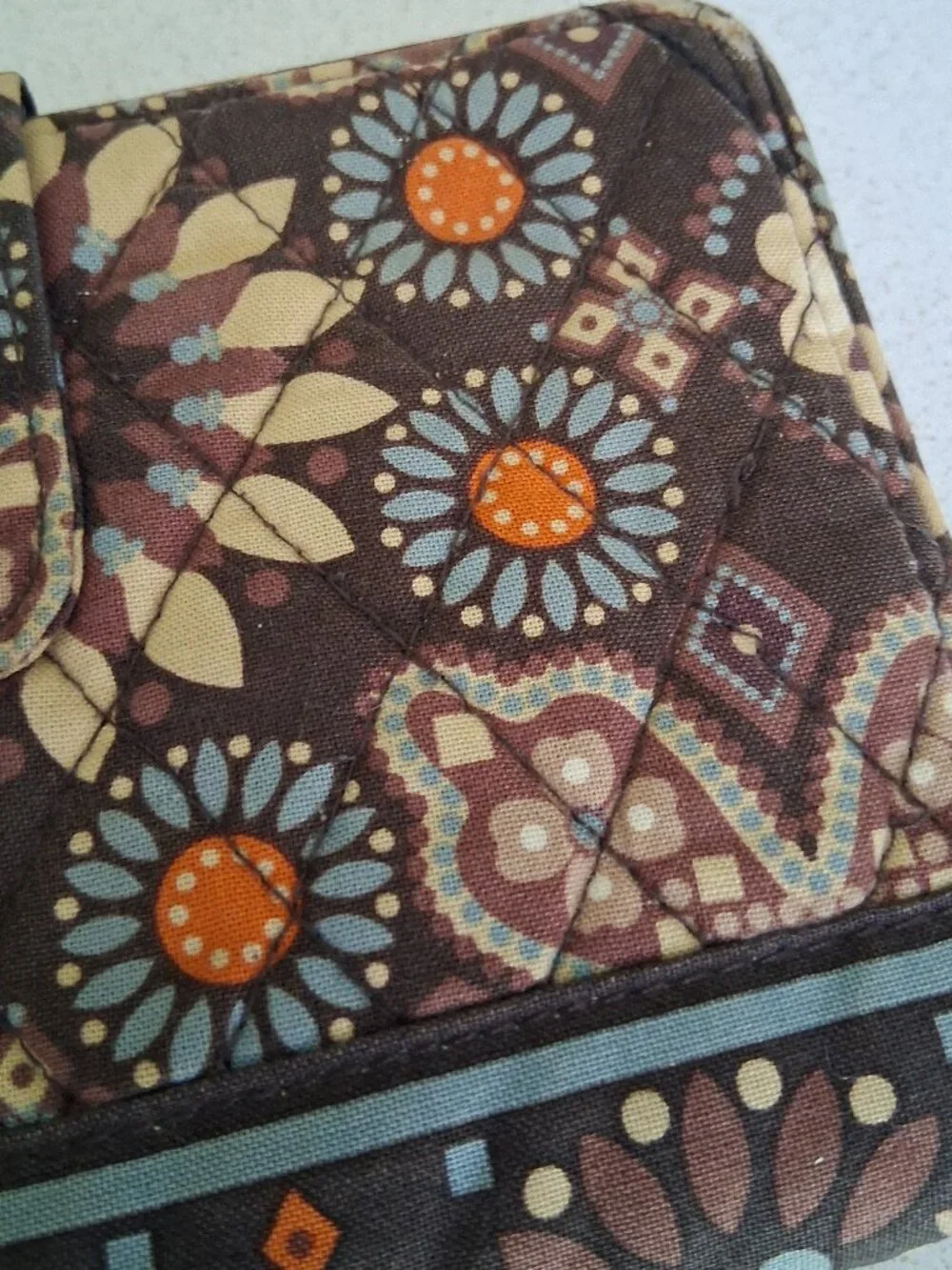 Vera Bradley Turn-lock & Zip-Around Wallet in Canyon 